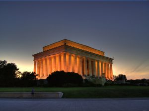 monumento a abraham lincoln de noche